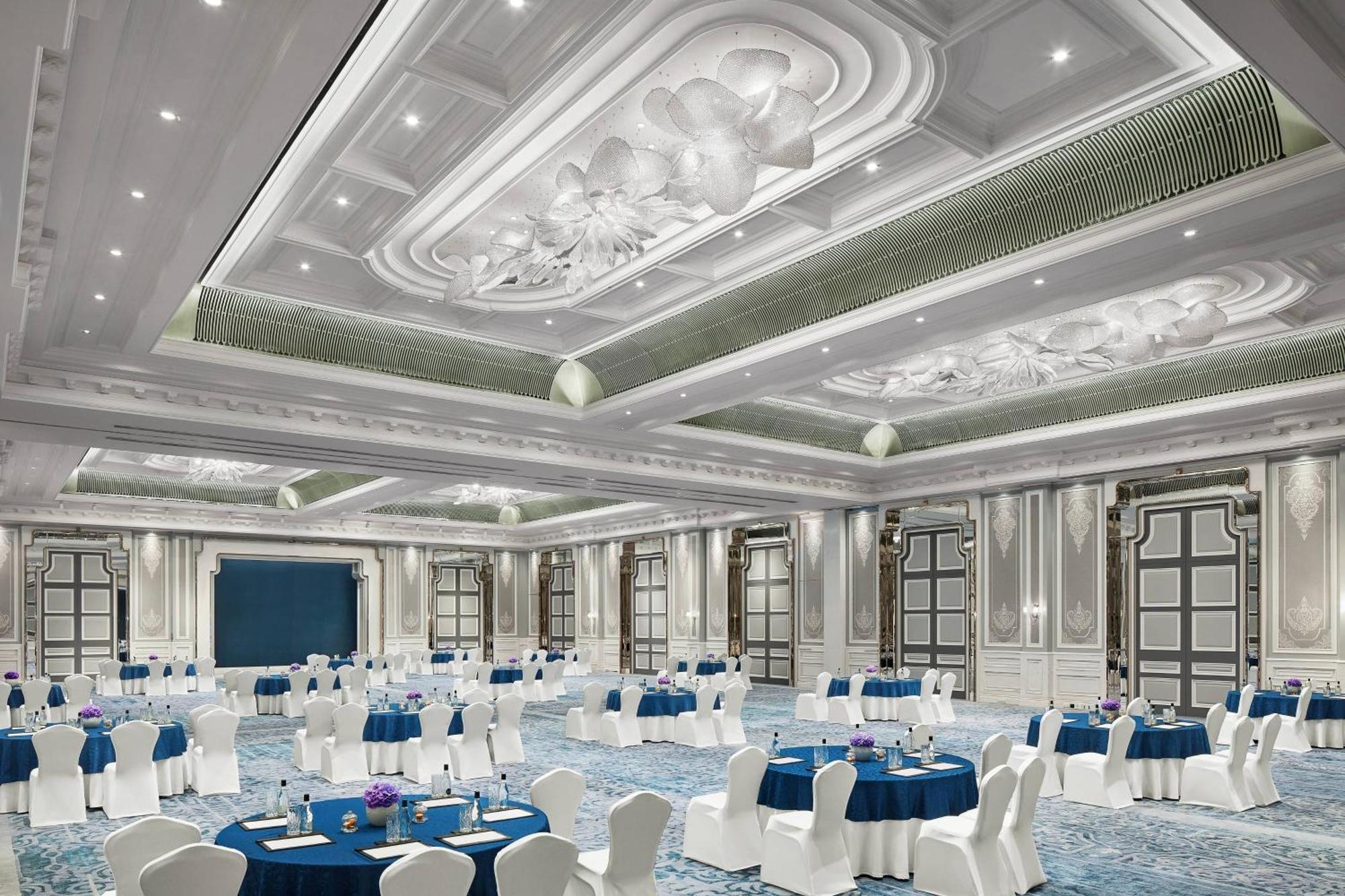The Ritz-Carlton, Пюн Екстериор снимка
