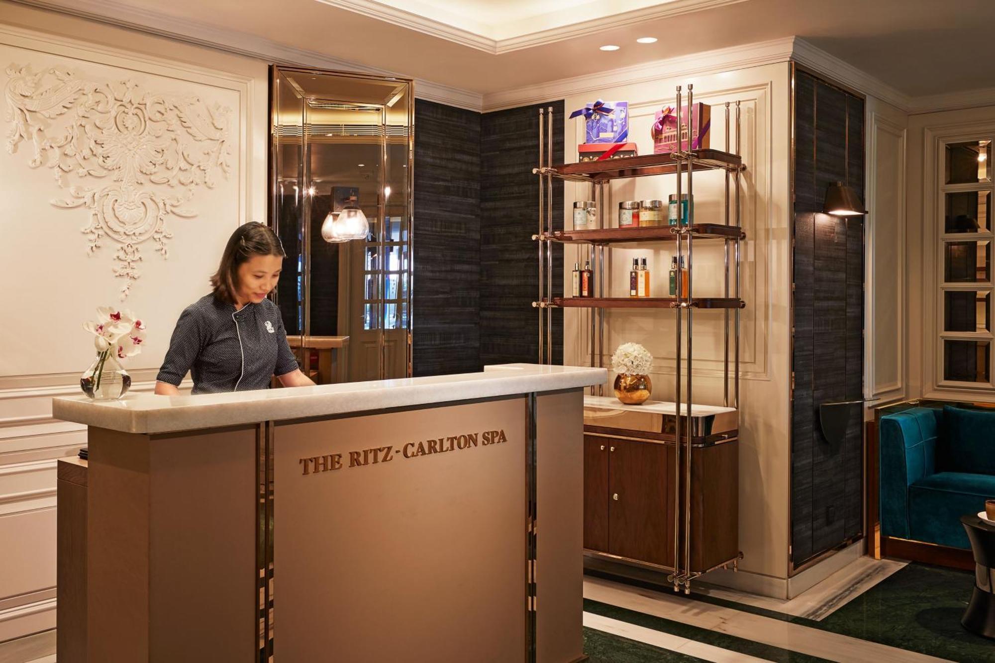 The Ritz-Carlton, Пюн Екстериор снимка