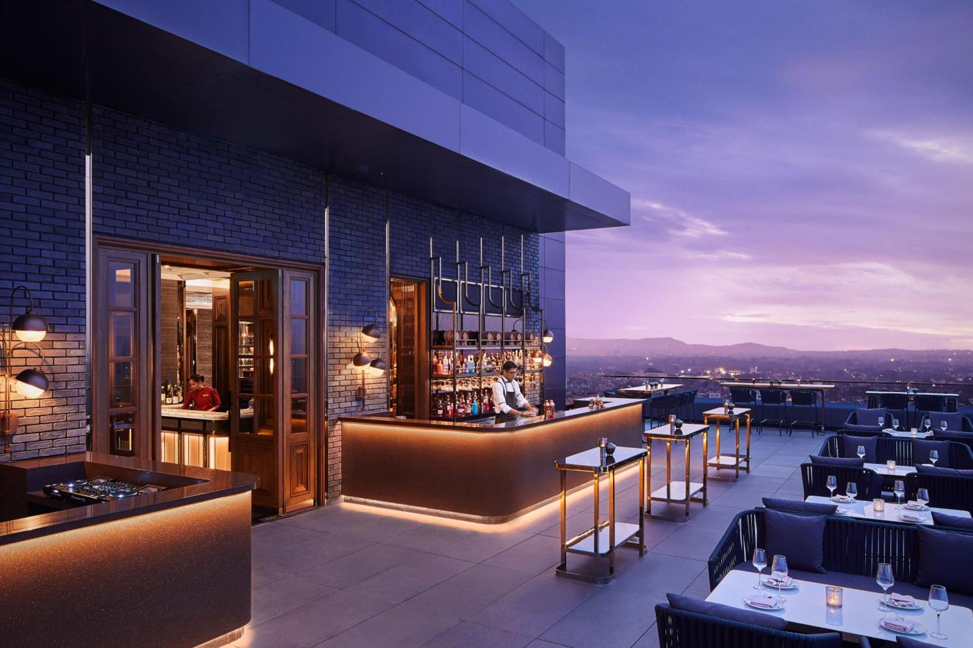 The Ritz-Carlton, Пюн Екстериор снимка